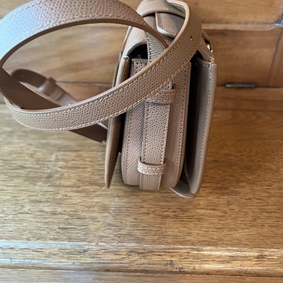 Senreve Cadence Crossbody in Pebbled Tan - Picture 3 of 9